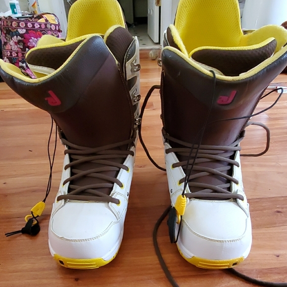 burton jeremy jones boots